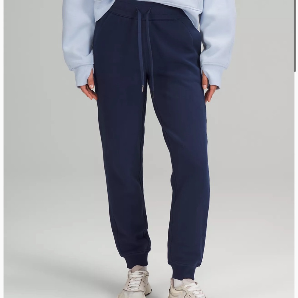 Lululemon Scuba Hi Rise Jogger